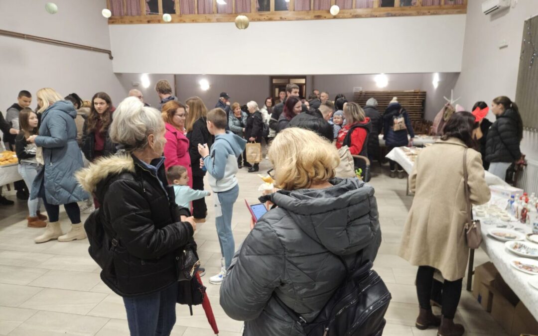 Božićni sajam u Laslovu